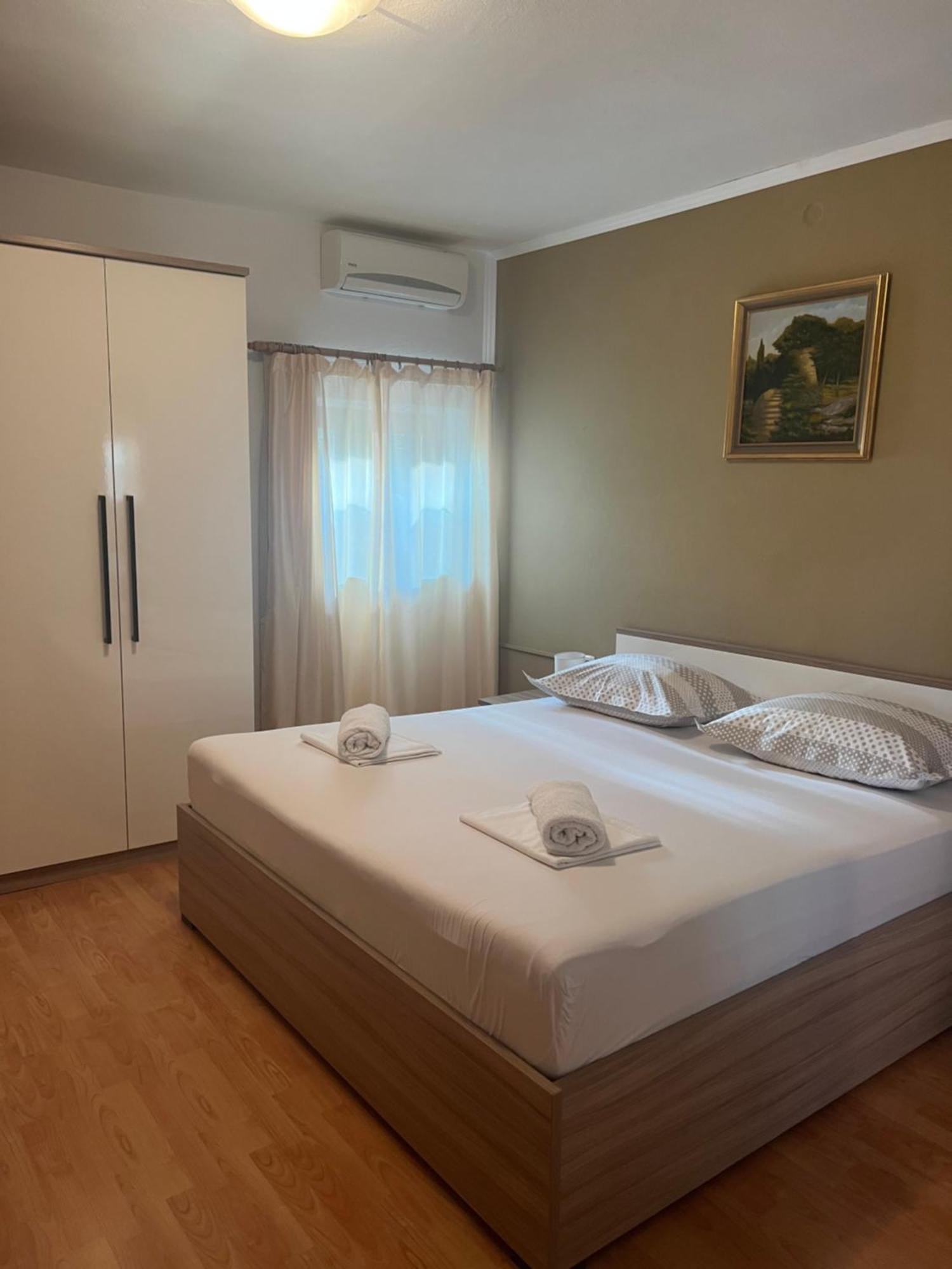 Apartments Bella Vista Makarska Oda fotoğraf