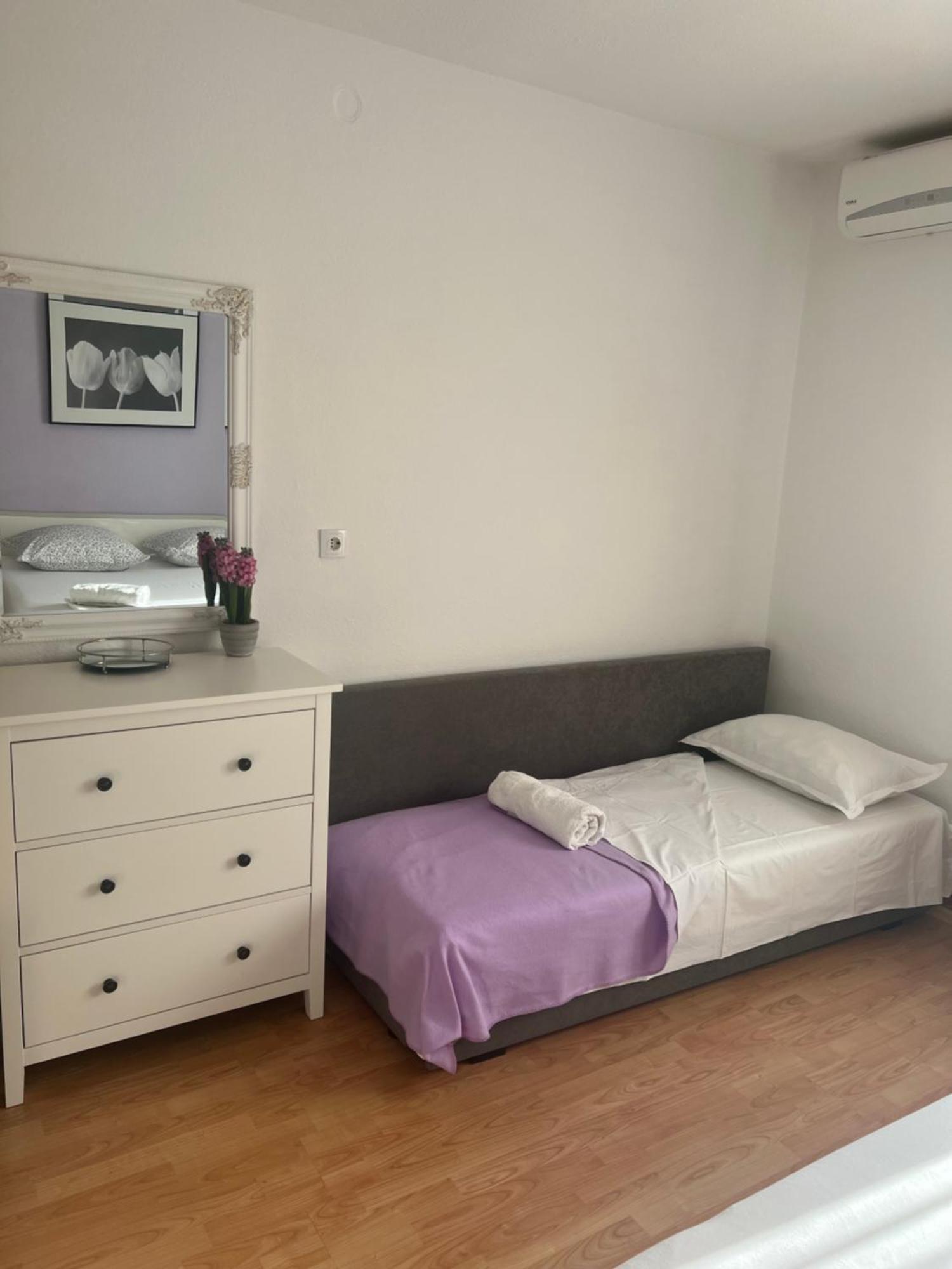 Apartments Bella Vista Makarska Oda fotoğraf